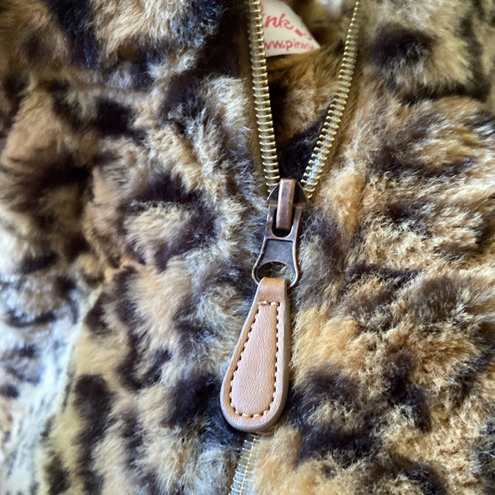 Women’s animal print sweatshirt! - Picture 5 of 5